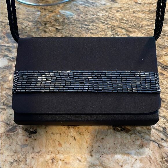 Vintage Elegant Black Beaded small Clutch - Picture 2 of 4